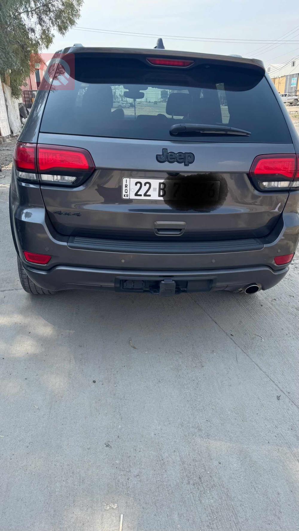 جیپ شیرۆکی